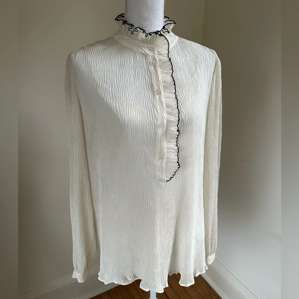 Tory Burch Cream Ruffled Collar Blouse size 12 - Picture 1 of 9